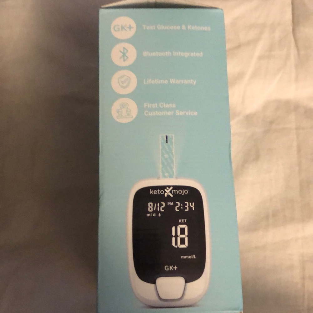 GK+ White & Light Blue Blood Ketone Meter with Bluetooth